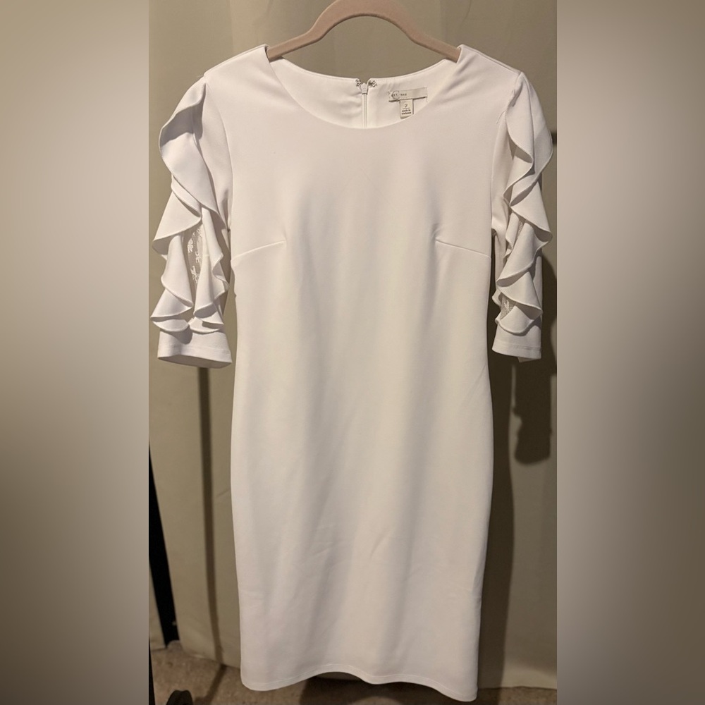 Elegant White Mid-Length Dress – Size 2 (Worn Once, Excellent Condition)